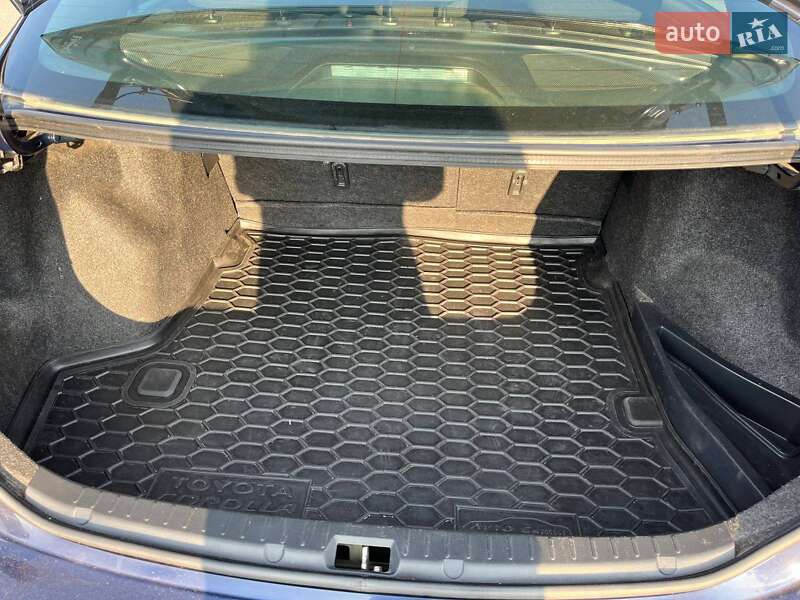 Седан Toyota Corolla 2010 в Борисполі