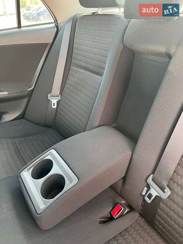 Седан Toyota Corolla 2010 в Борисполі