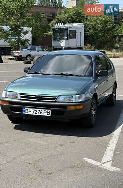 Хэтчбек Toyota Corolla 1996 в Одессе
