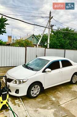 Седан Toyota Corolla 2012 в 