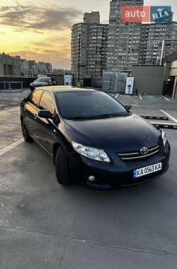 Седан Toyota Corolla 2009 в 