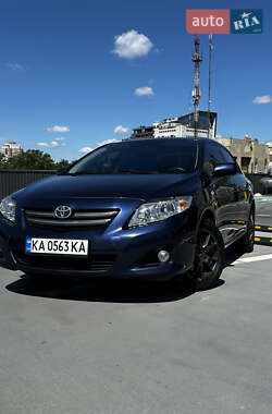 Седан Toyota Corolla 2009 в Киеве