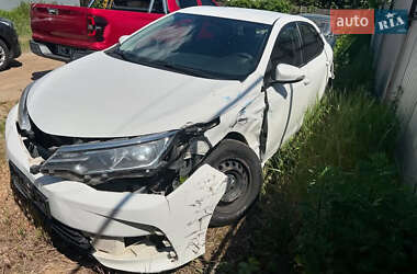 Седан Toyota Corolla 2017 в Києві