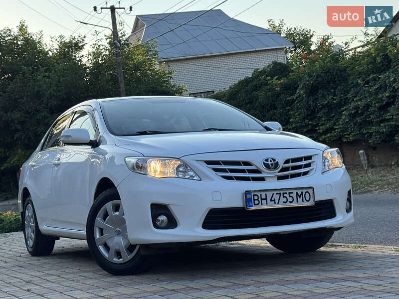 Седан Toyota Corolla 2010 в Одессе