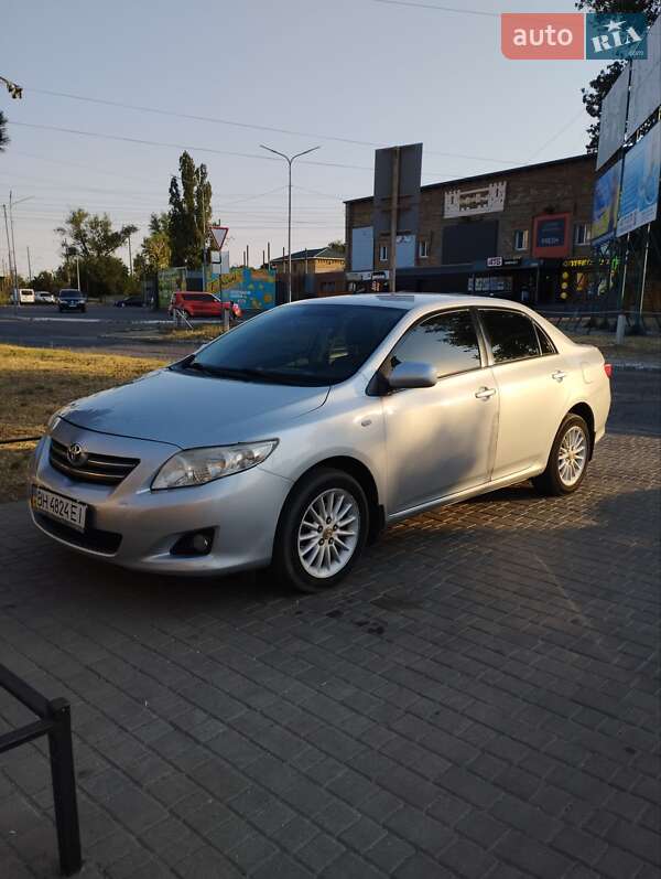 Седан Toyota Corolla 2008 в Белгороде-Днестровском