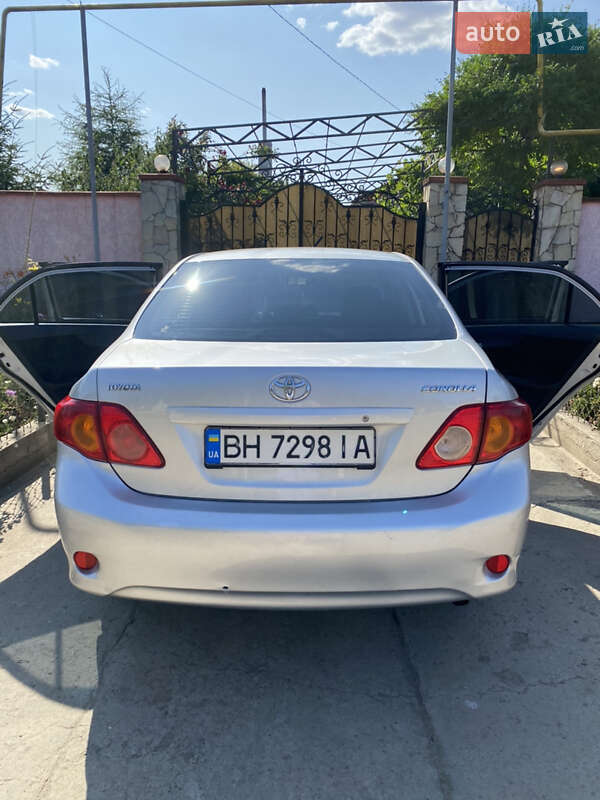 Седан Toyota Corolla 2008 в Одессе
