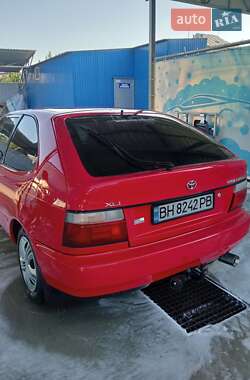 Хэтчбек Toyota Corolla 1996 в Одессе