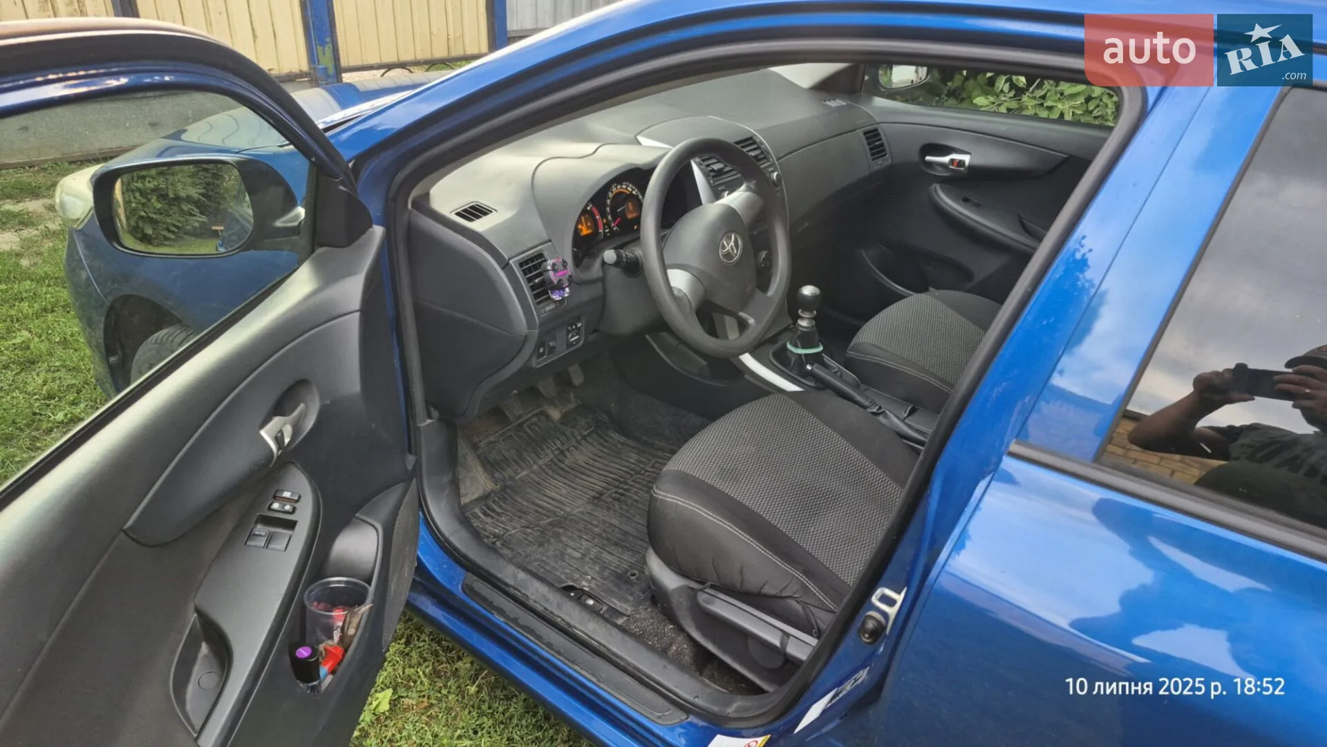 2011 Toyota Corolla - мініатюра 12