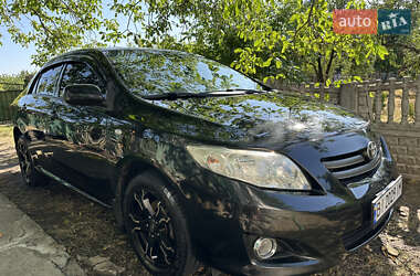 Седан Toyota Corolla 2008 в Кременчуге