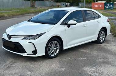 Седан Toyota Corolla 2020 в Львові