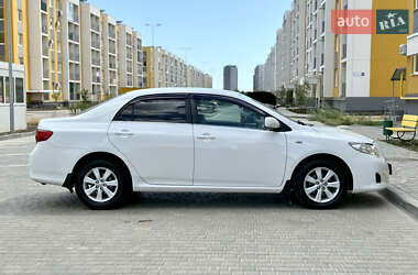 Седан Toyota Corolla 2008 в 