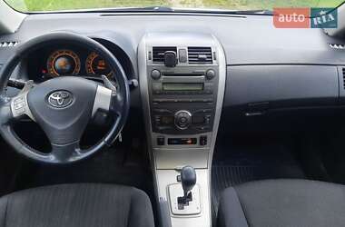 Седан Toyota Corolla 2008 в 