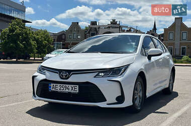Седан Toyota Corolla 2021 в Киеве