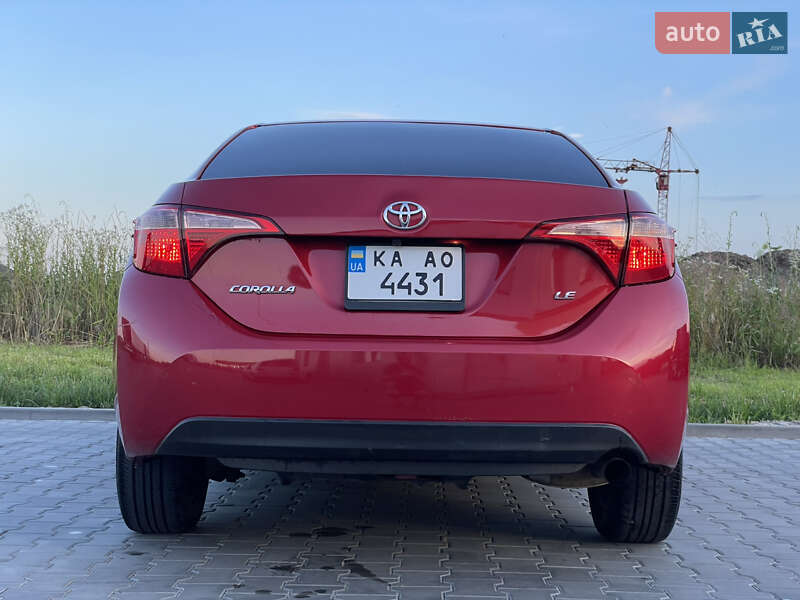 Седан Toyota Corolla 2018 в Луцке