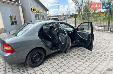 Седан Toyota Corolla 2004 в 
