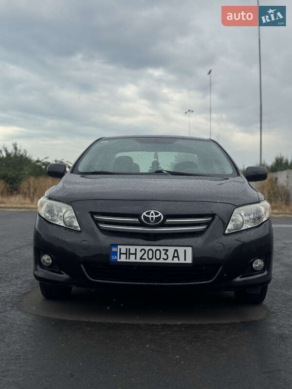 Седан Toyota Corolla 2008 в Одессе