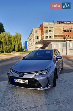 Седан Toyota Corolla 2021 в Полтаве