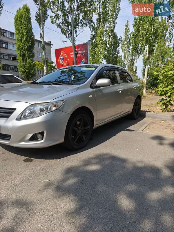 Седан Toyota Corolla 2007 в Днепре