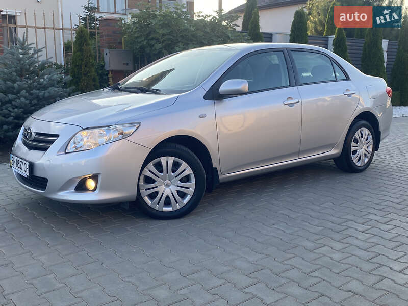 Седан Toyota Corolla 2008 в Одессе
