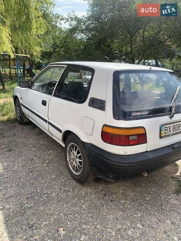 Хэтчбек Toyota Corolla 1987 в Каменец-Подольском фото 3 Хэтчбек Toyota Corolla 1987 в Каменец-Подольском