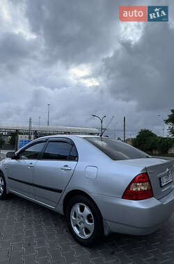 Седан Toyota Corolla 2003 в 