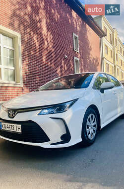 Седан Toyota Corolla 2020 в Киеве