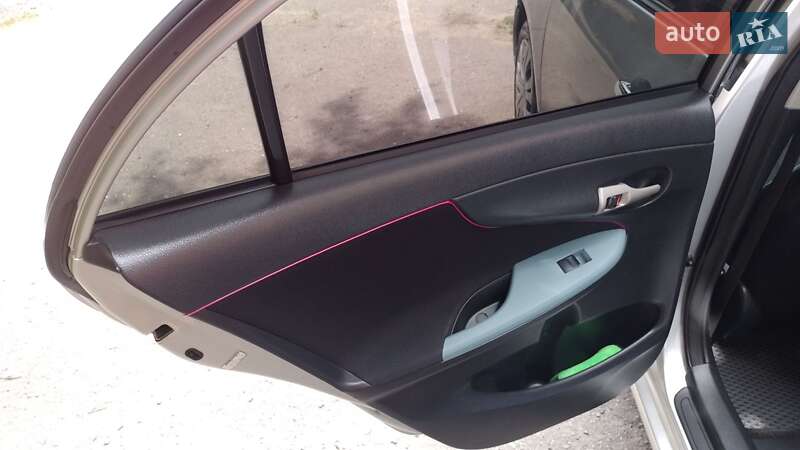 Седан Toyota Corolla 2008 в Хмельницькому