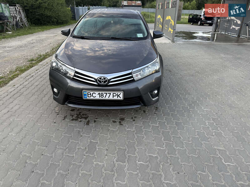 Toyota Corolla 2013