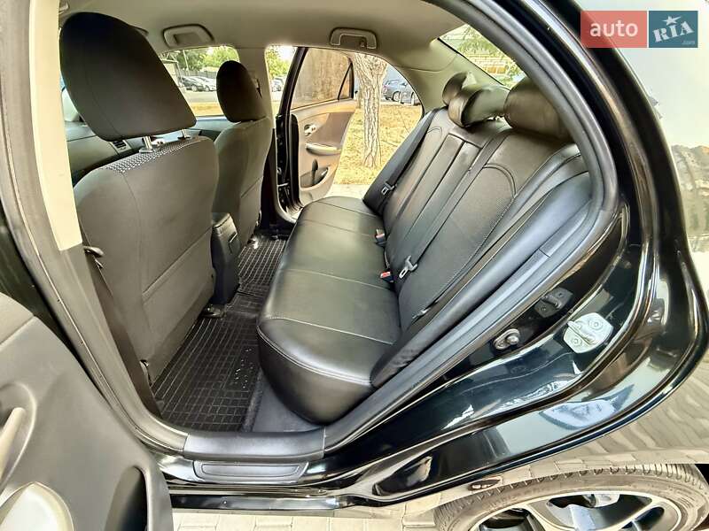 Седан Toyota Corolla 2013 в Одессе