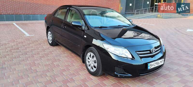 Седан Toyota Corolla 2008 в Одессе