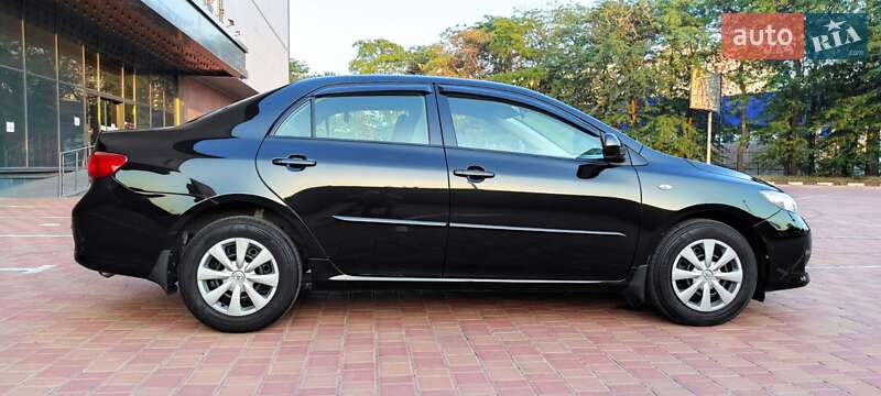 Седан Toyota Corolla 2008 в Одессе