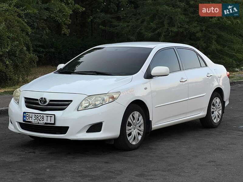 Седан Toyota Corolla 2008 в 