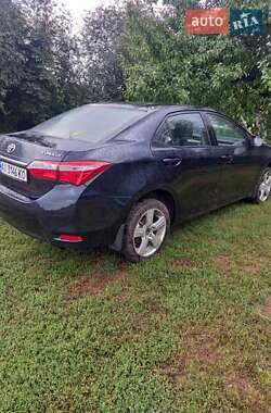 Седан Toyota Corolla 2013 в Макарове