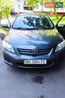 Седан Toyota Corolla 2009 в Львове