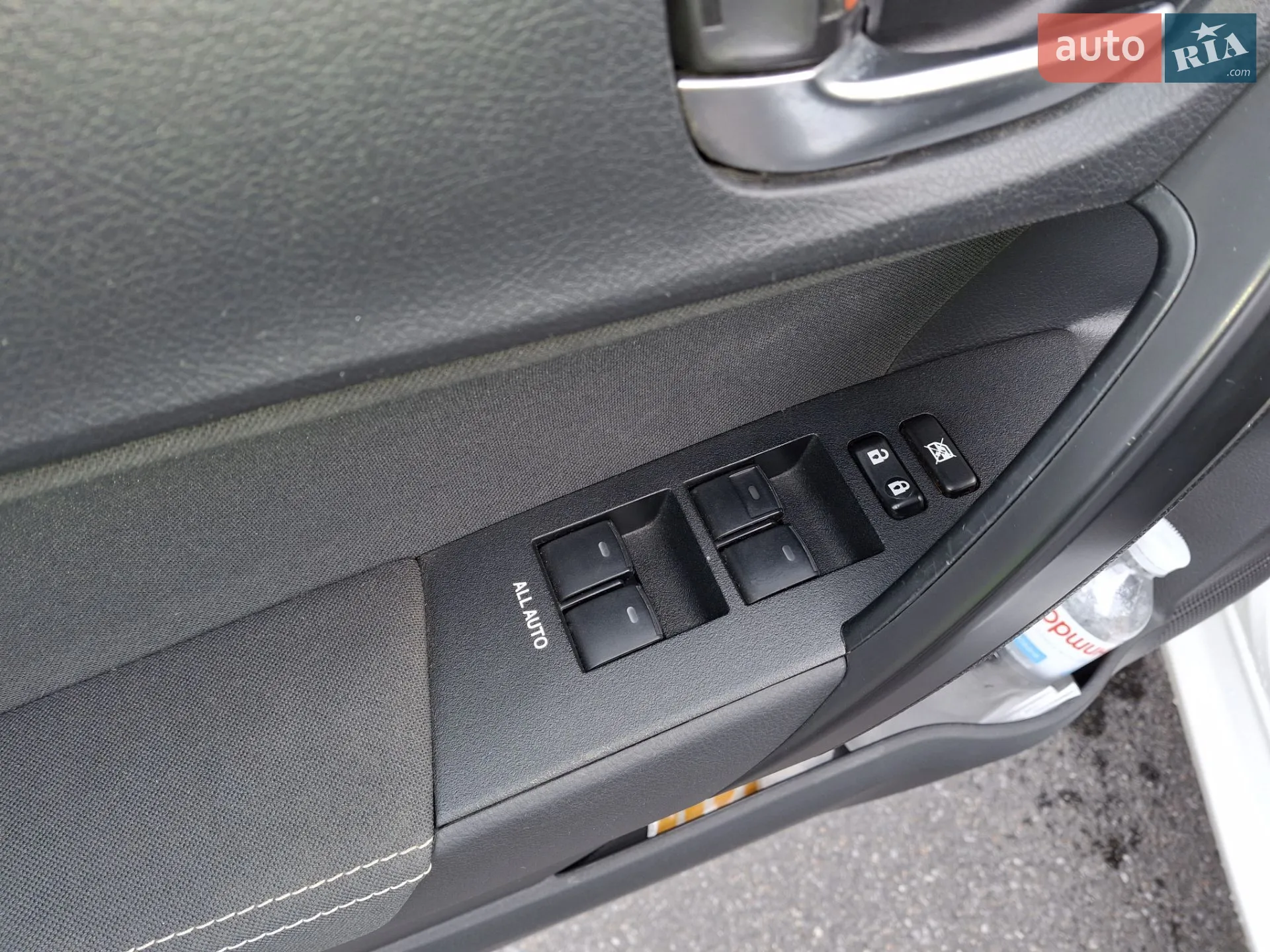 2016 Toyota Corolla - мініатюра 19