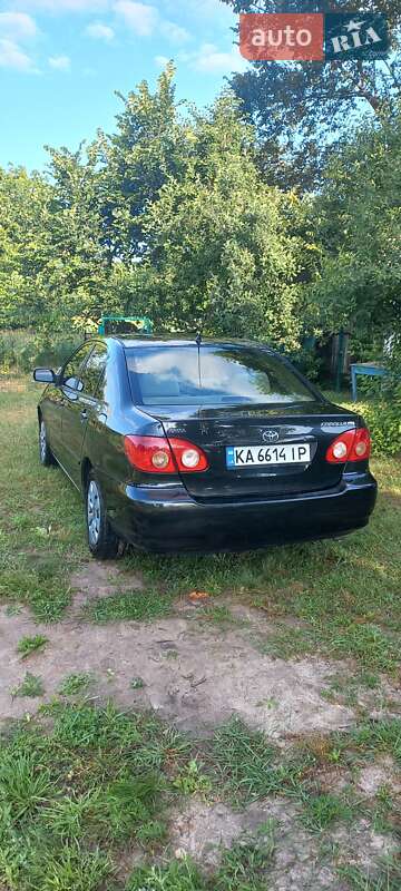 Седан Toyota Corolla 2007 в Киеве