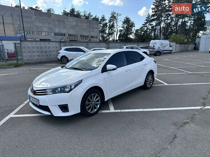 Toyota Corolla 2013
