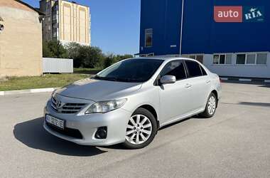 Седан Toyota Corolla 2011 в Богуславі