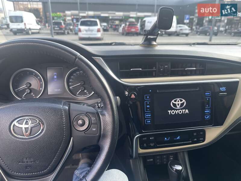 Toyota Corolla 2017