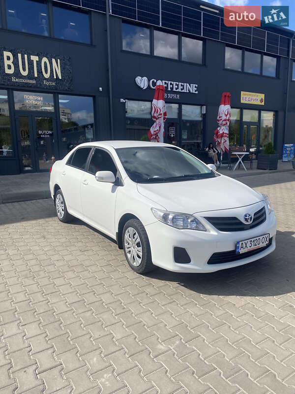 Toyota Corolla 2012