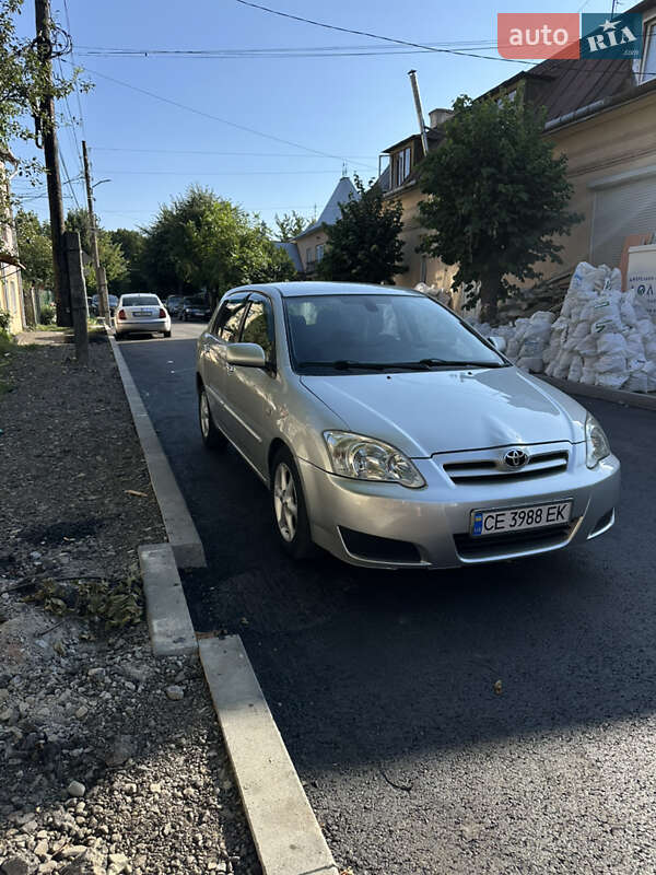 Toyota Corolla 2004