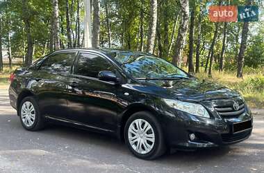 Седан Toyota Corolla 2008 в Охтирці