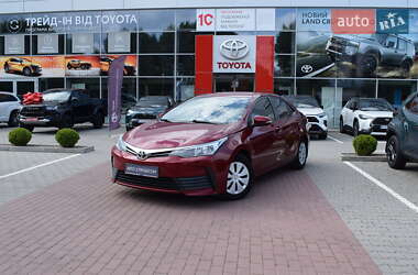 Седан Toyota Corolla 2018 в Житомире