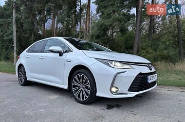 Седан Toyota Corolla 2020 в Киеве