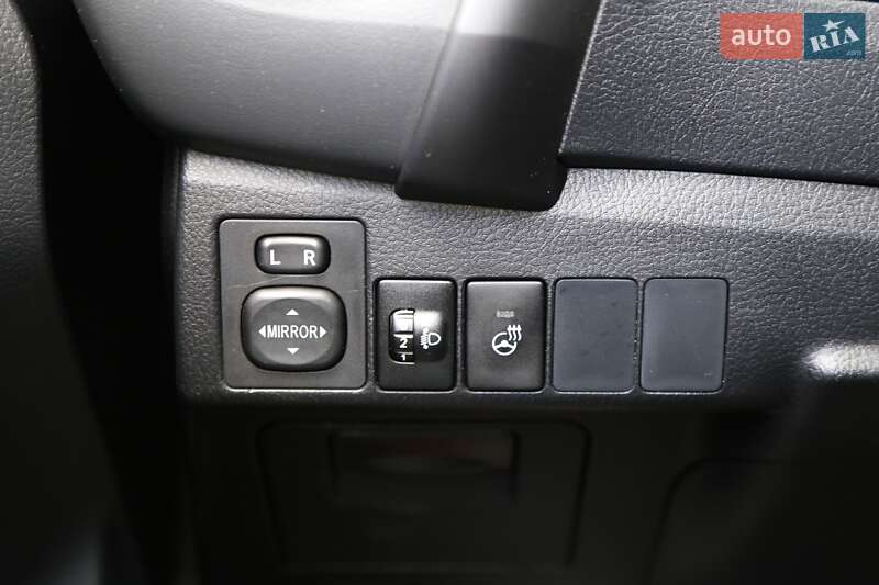 Седан Toyota Corolla 2018 в Києві