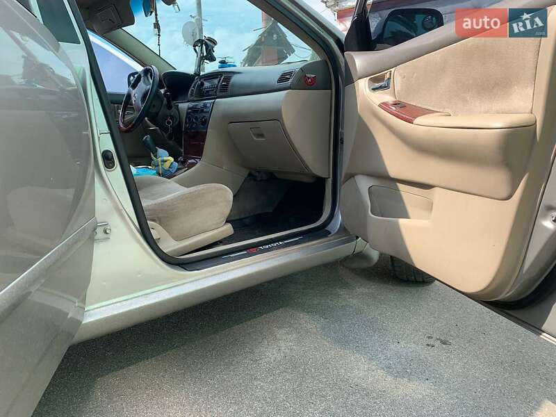 Седан Toyota Corolla 2003 в Броварах фото 3 Седан Toyota Corolla 2003 в Броварах