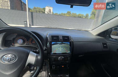 Седан Toyota Corolla 2007 в  фото 13 Седан Toyota Corolla 2007 в