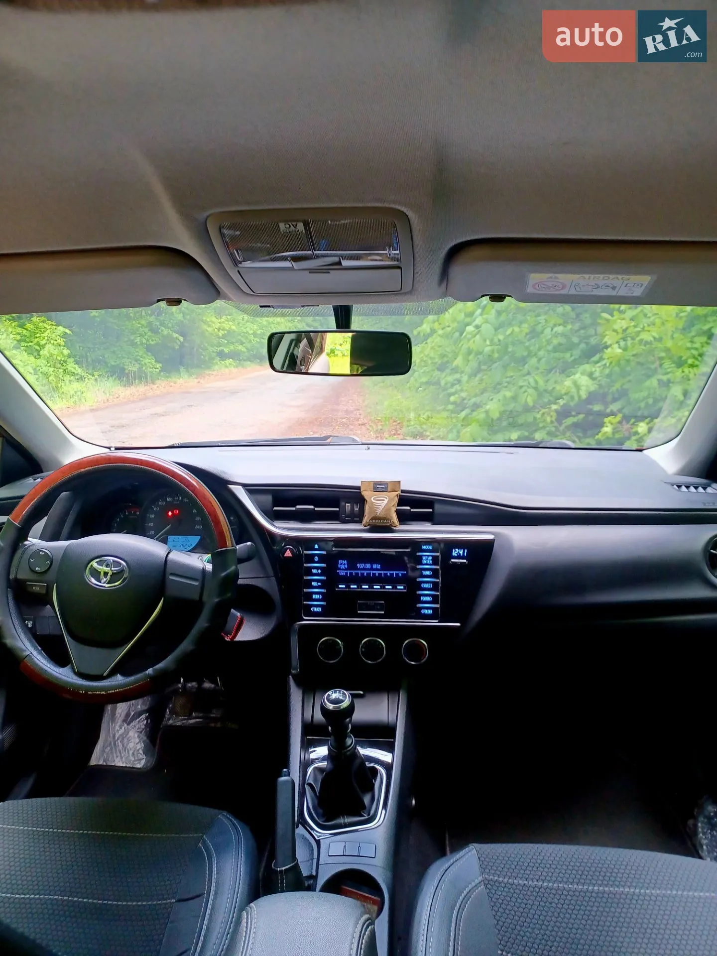 2017 Toyota Corolla - мініатюра 15