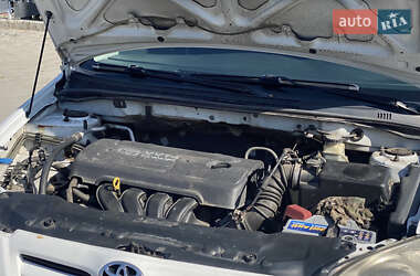 Хэтчбек Toyota Corolla 2006 в 