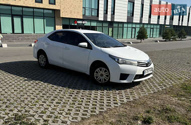 Седан Toyota Corolla 2013 в Хмельницком